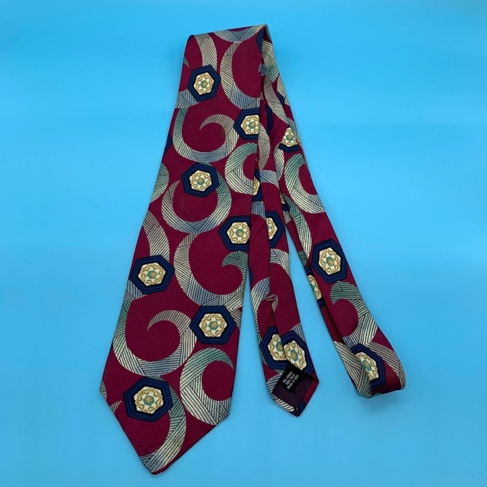 Vintage Barry Red Geometric Print Preppy 100% Silk Men's Classic Neck Tie